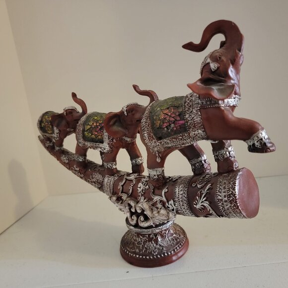 Elephant Family Of 3 Walking On Tusk Bridge -New - Picture 9 of 10